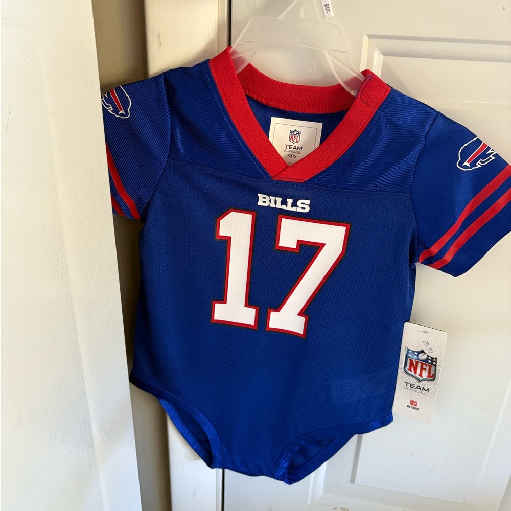 NWT. Brand new tags still in tact. 18 m onesie buffalo bills short sleeved